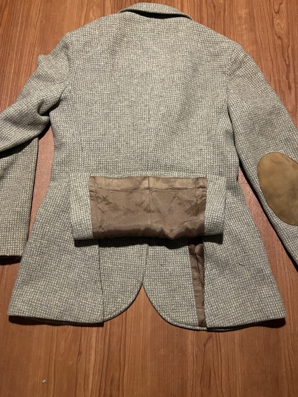 3/$15. Gorgeous Vintage JNY wool blazer 4/6 - Picture 5 of 8